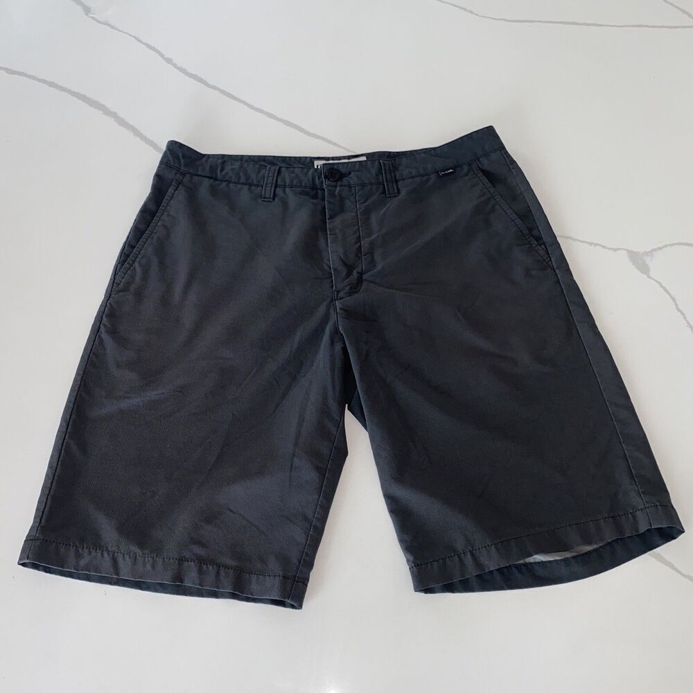 Travis Mathew Golf Short Men’s Size 34 Dark Gray Stretch